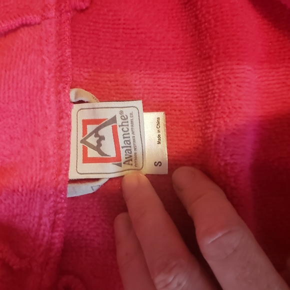 Avalance Women's Small Hot Pink winter sweater - Picture 3 of 5